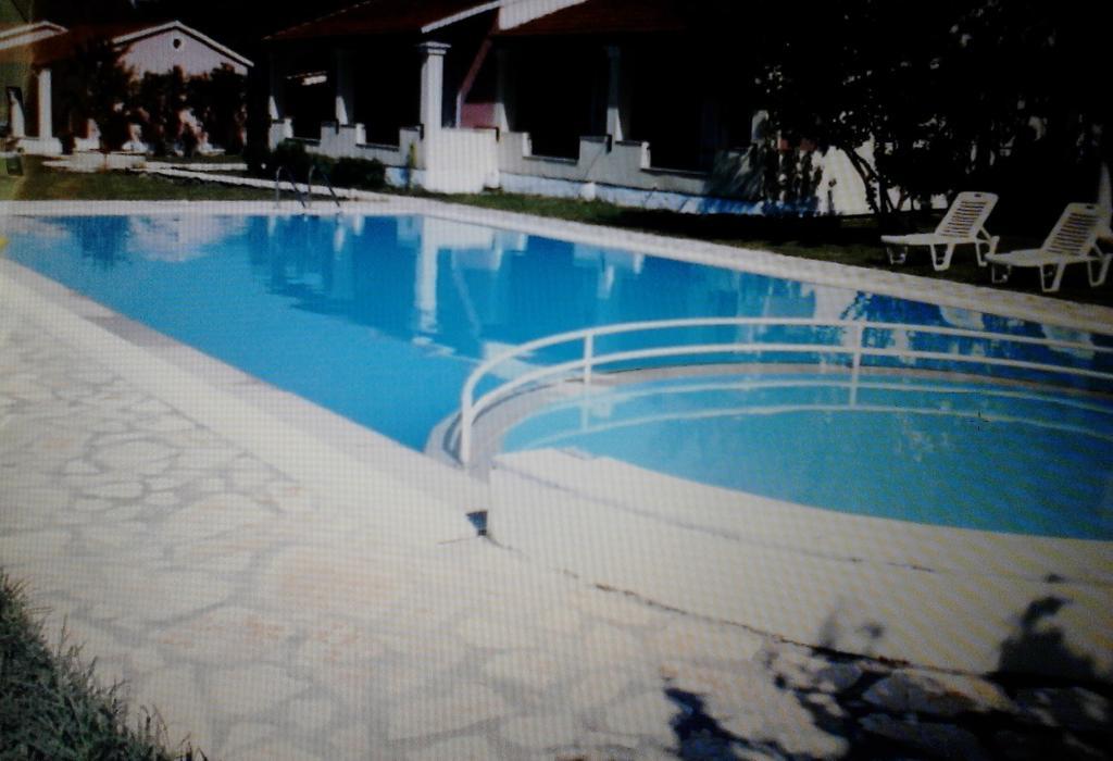 Nikos Apartments Acharavi  Esterno foto